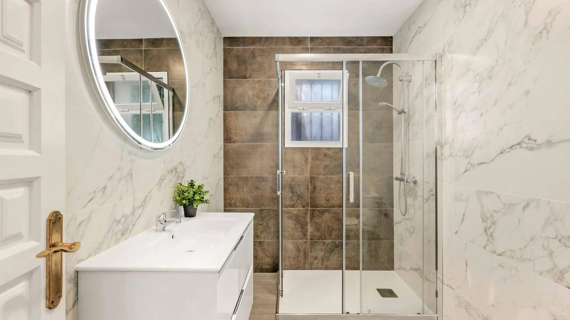 Villa Bart إِستيبونا